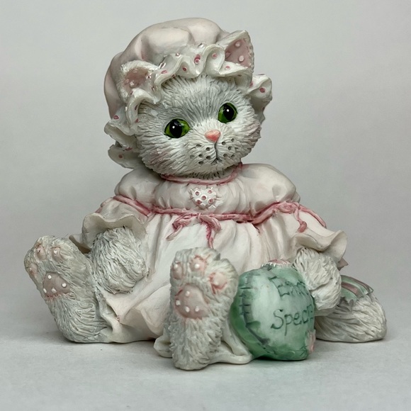 “Extra Special” Calico Kittens - Picture 3 of 9